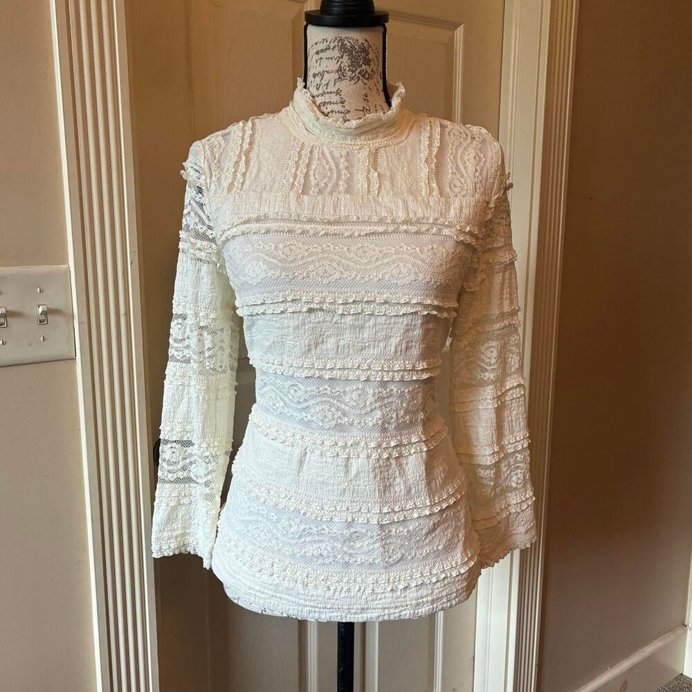 Nanette-lepore Women's White and Cream Blouse